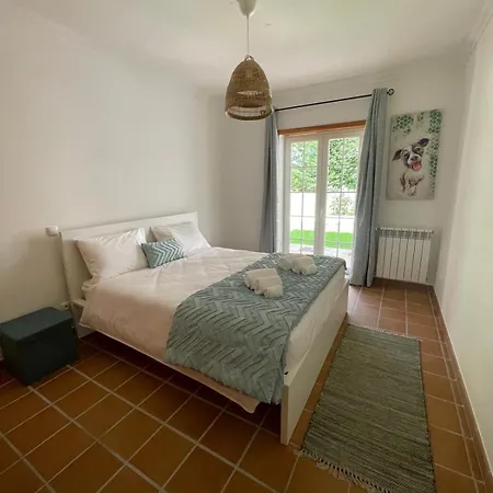 Apartament Casa Lesarlo - T3 Luxury, Garden, Pool - D'el Rey